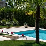 Luxury Lionea In For 10 People With Sea View & Private Pool
