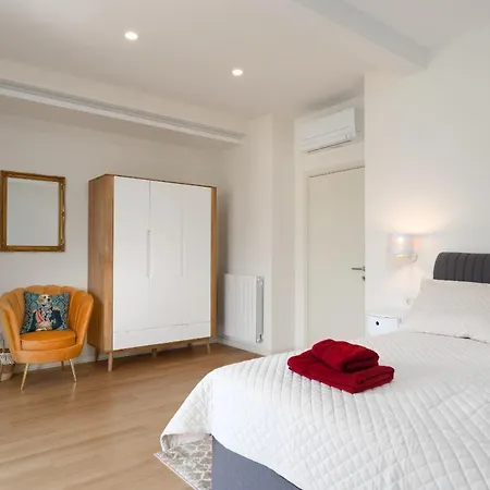 Luxury Lionea In For 10 People With Sea View & Private Pool