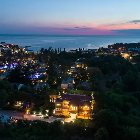 Luxury Lionea In For 10 People With Sea View & Private Pool 빌라