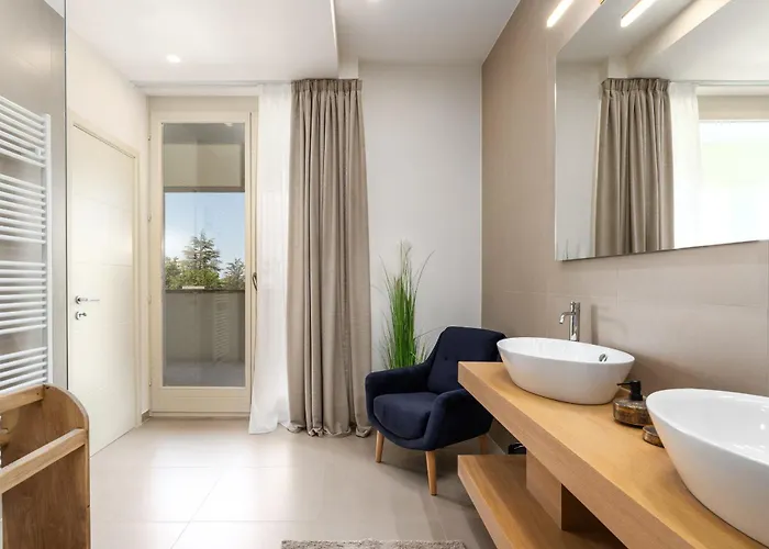 Luxury Lionea In For 10 People With Sea View & Private Pool * Porec