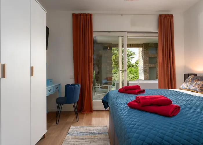 Luxury Lionea In For 10 People With Sea View & Private Pool Porec