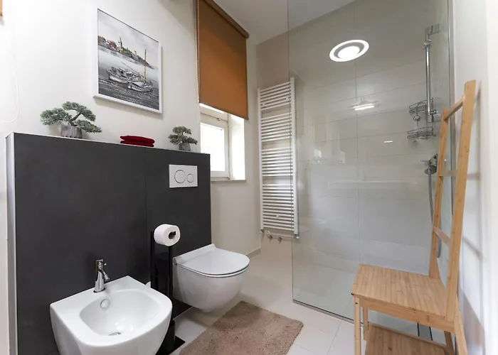 Luxury Lionea In For 10 People With Sea View & Private Pool Vila *